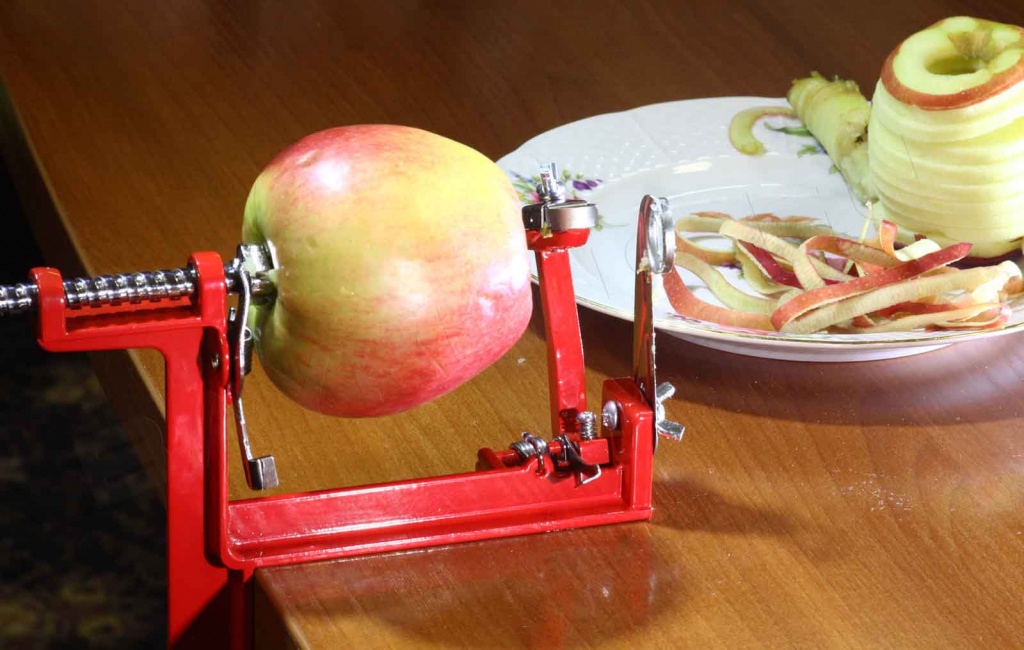 Ручная яблокорезка Apple Peeler Slicer на струбцине 